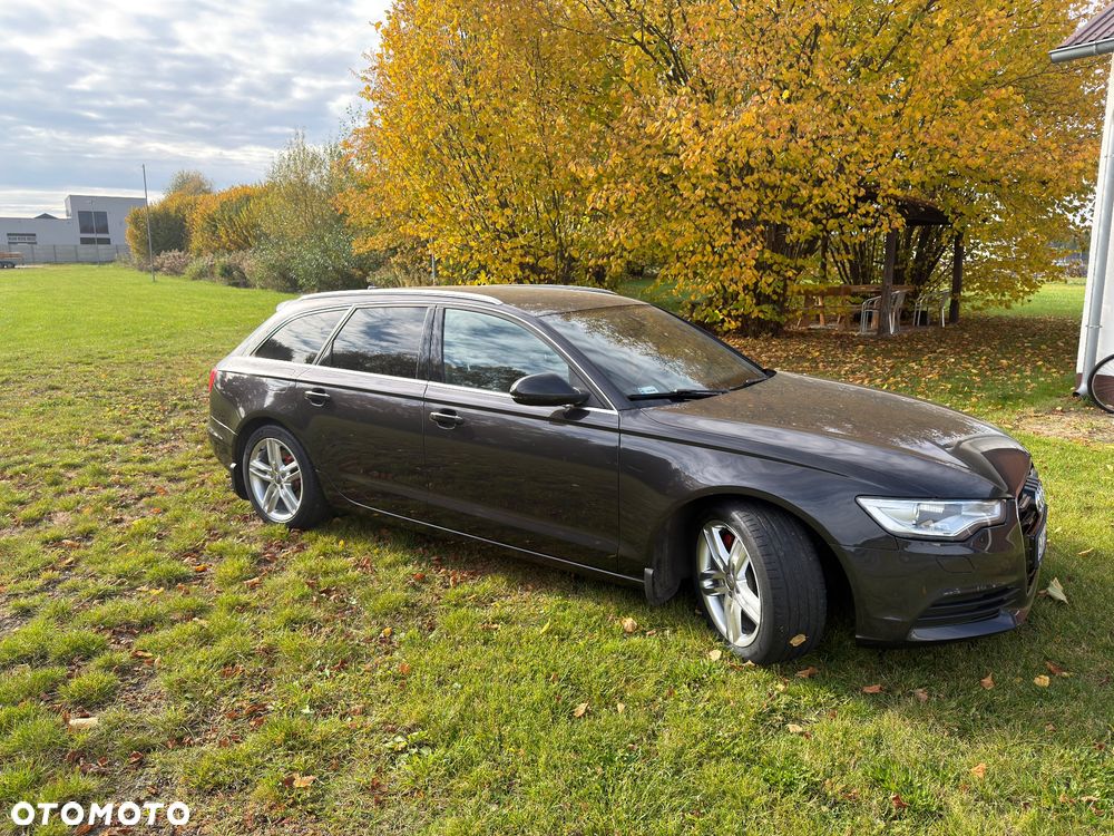 Audi A6 Avant 2011 photo 3