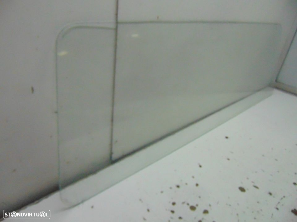Ford transit vidro da mala - 2