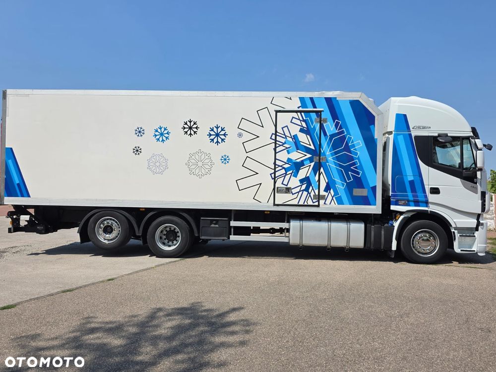 Iveco HI-WAY 460 / CHŁODNIA / WINDA / 6×2 /  21 EUROPALET / DRUKARKA / KLIMA POSTOJOWA / SYPIALKA / 3 OSIE / OŚ PODNOSZONA ORAZ SKRĘTNA  / AUTOMAT / E6 / SPROWADZONY/ - 28