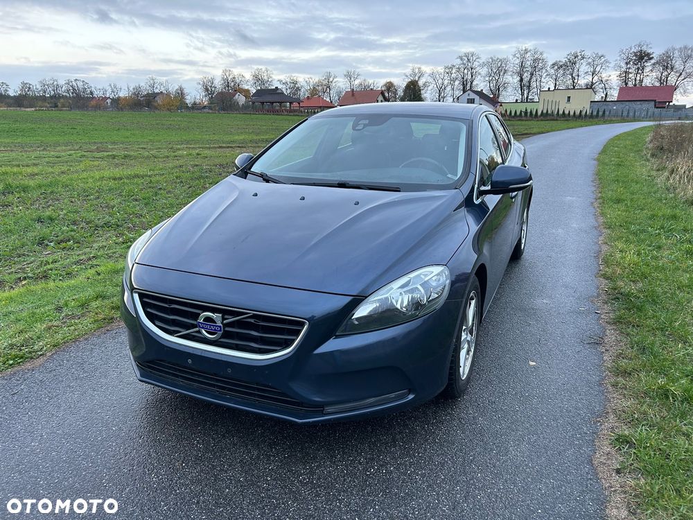Volvo V40 - 15