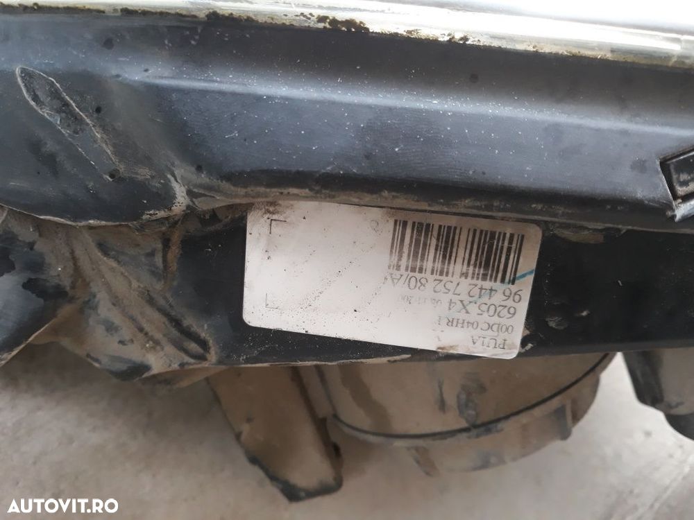 Faruri xenon, oglinzi Citroen C5 - 3