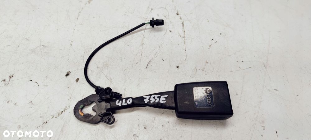 ZAPINKA PASA LEWA PRAWA AUDI Q7 4L 4L0857755E - 1