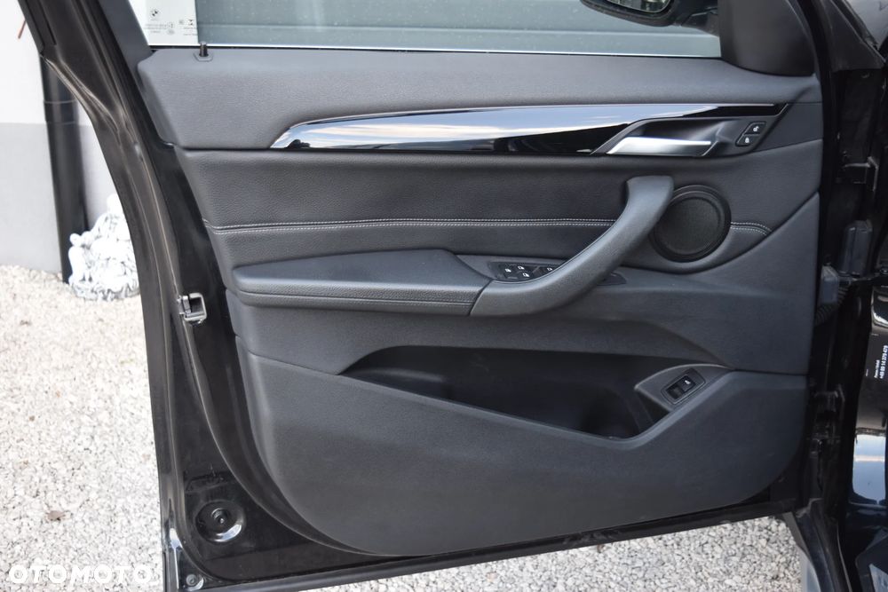 BMW X1 xDrive25d Sport Line sport - 19