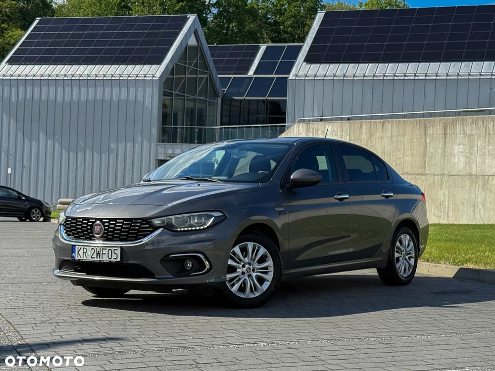 Fiat Tipo 1.4 16v Lounge EU6d - 1