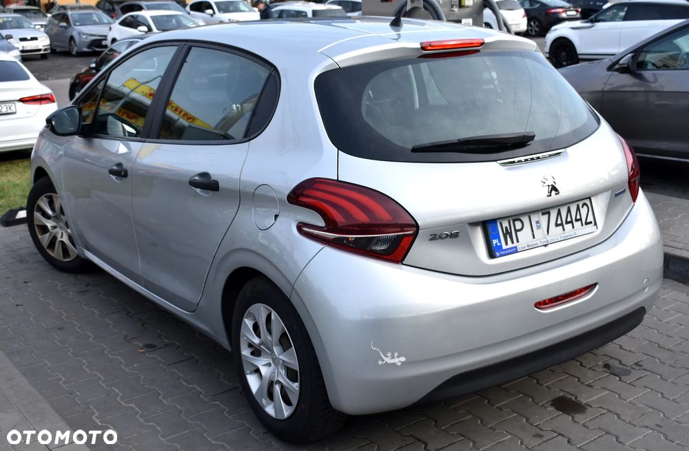 Peugeot 208 1.2 PureTech Active - 13