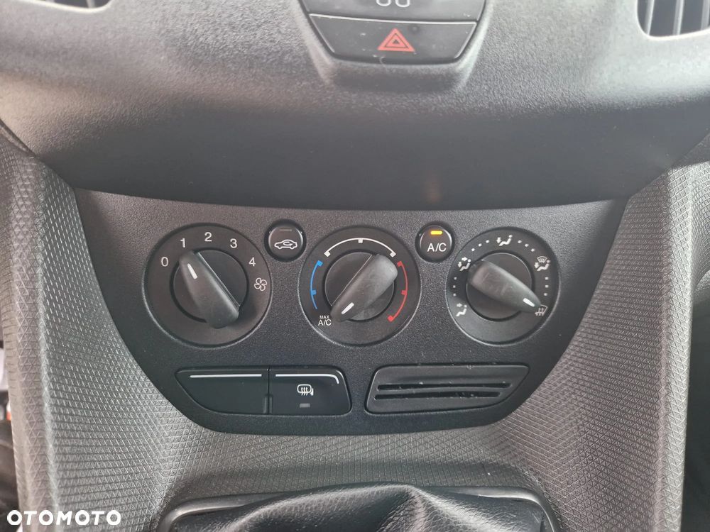 Ford Transit connect - 12
