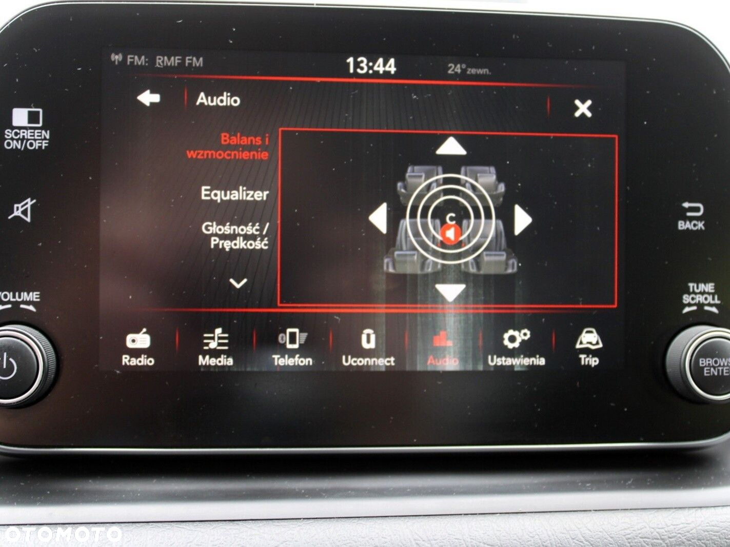Fiat Tipo 1.4 T-Jet 16v Lounge EU6d - 24