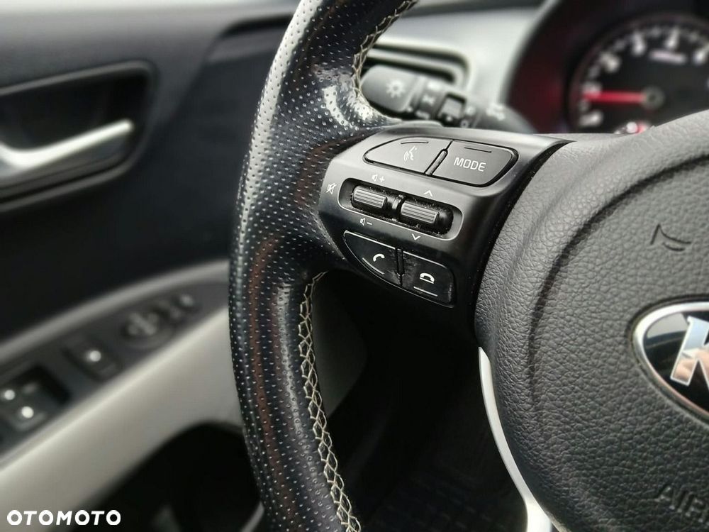 Kia Stonic - 18