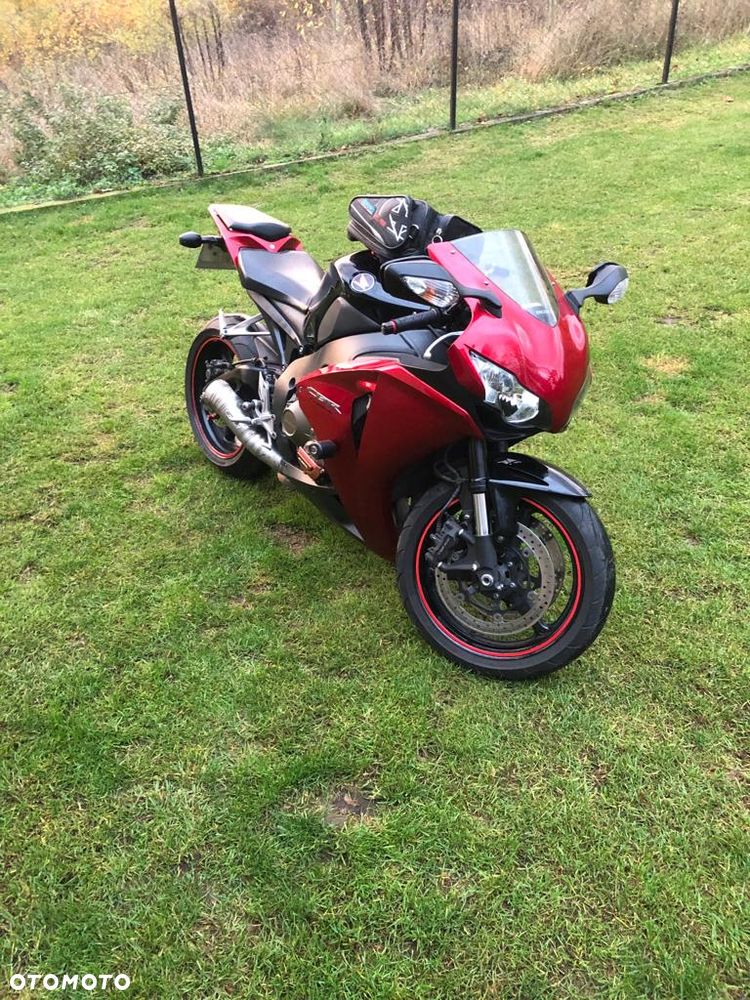 Honda CBR - 4