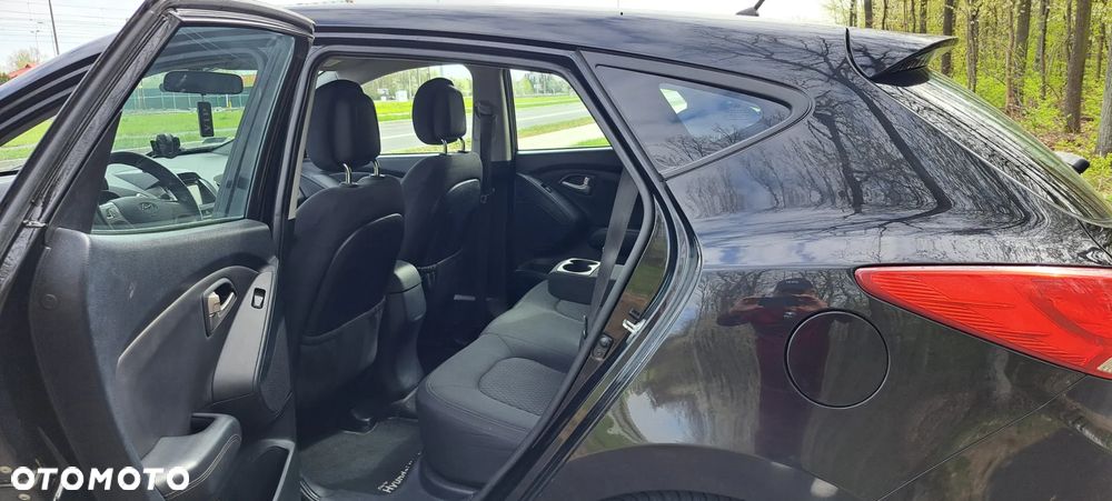 Hyundai ix35 blue 1.6 2WD Finale - 8