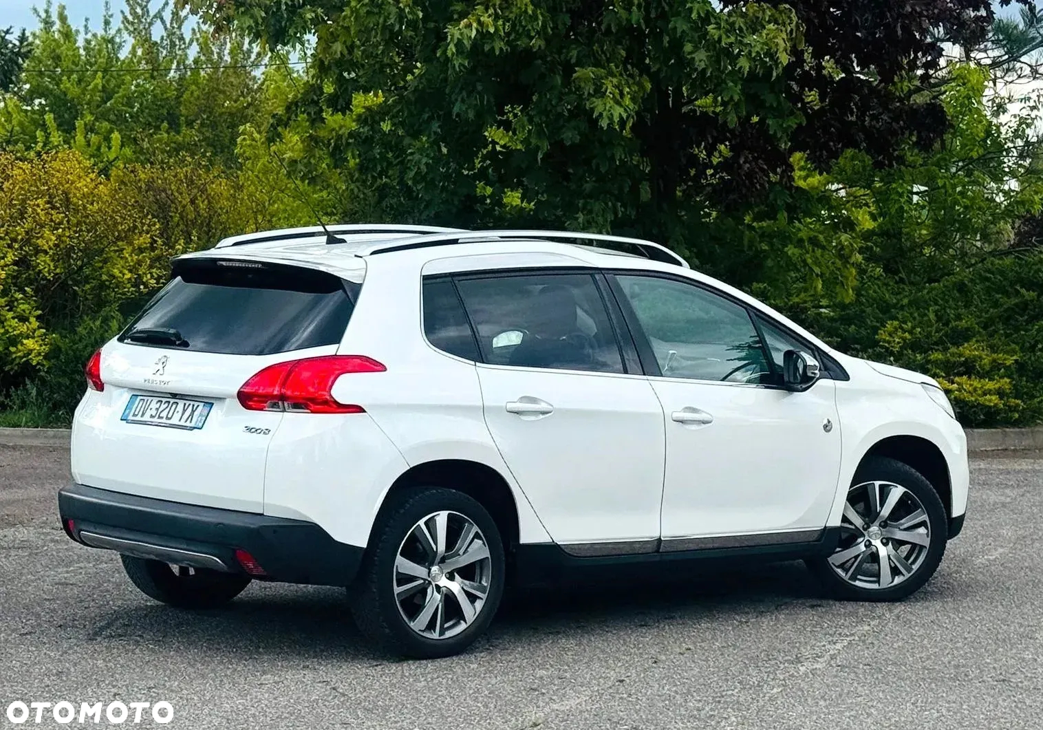 Peugeot 2008 PureTech 110 Stop&Start Crossway - 23