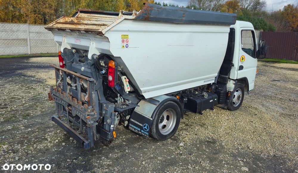 Mitsubishi CANTER FUSO - 6
