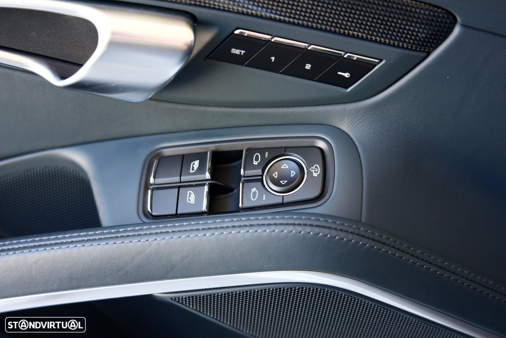 Porsche 911 (991) Turbo S PDK - 35