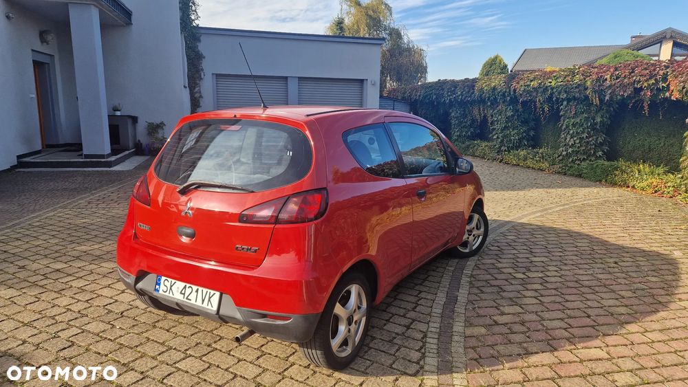 Mitsubishi Colt - 13