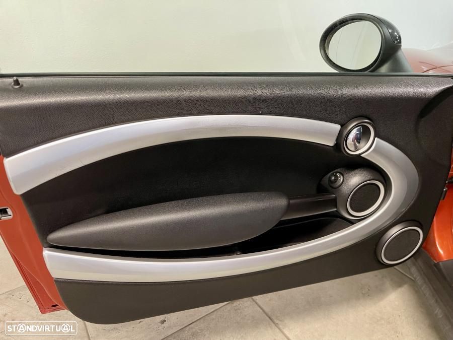 MINI Cabrio Cooper - 20