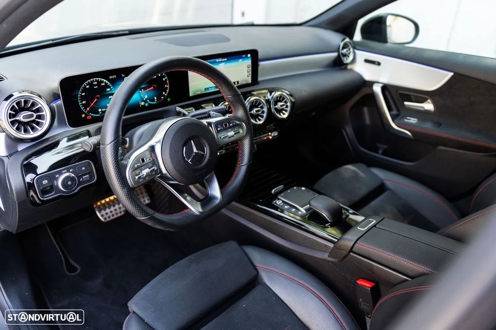 Mercedes-Benz A 180 7G-DCT AMG Line - 9