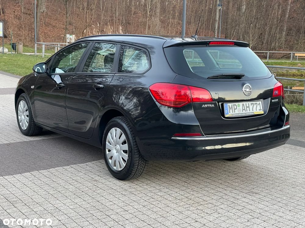 Opel Astra 1.6 CDTI Active - 4