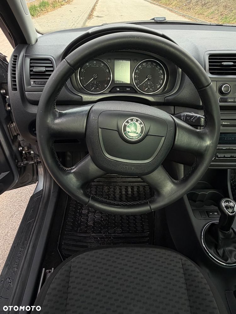 Skoda Roomster 1.4 16V Ambition - 16