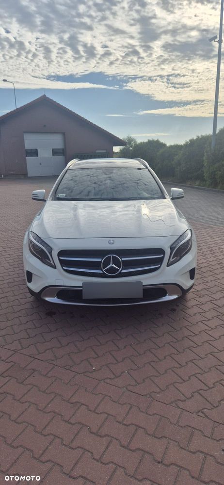 Mercedes-Benz GLA 250 4-Matic - 1