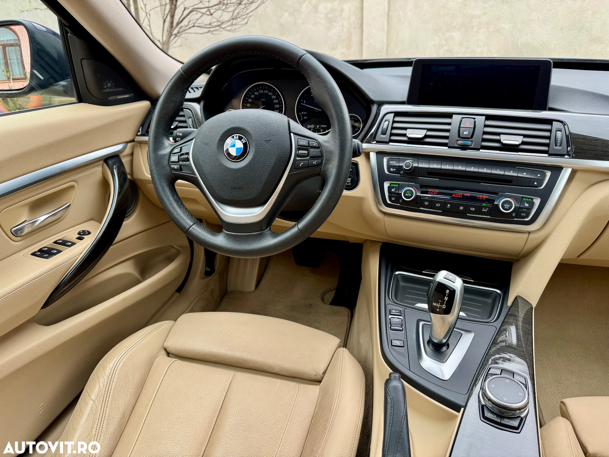 BMW Seria 3 325d GT Aut. Luxury Line - 13