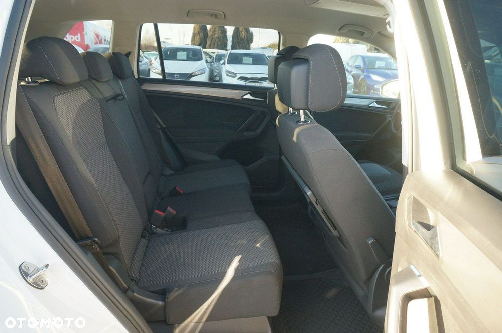 Volkswagen Tiguan Allspace - 34