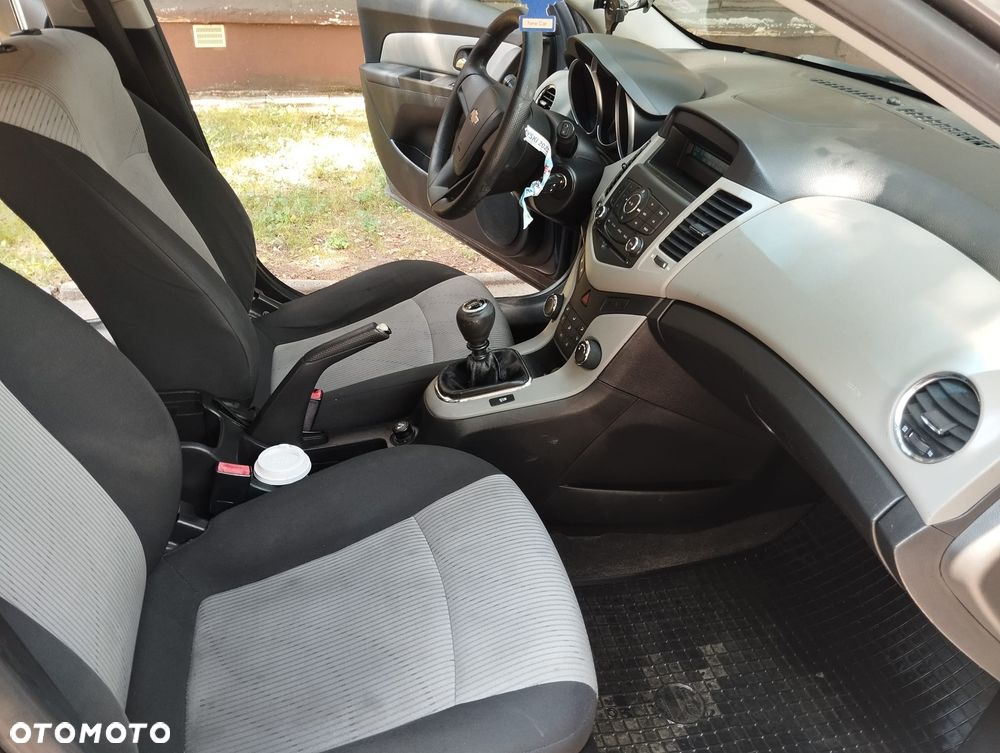 Chevrolet Cruze - 7