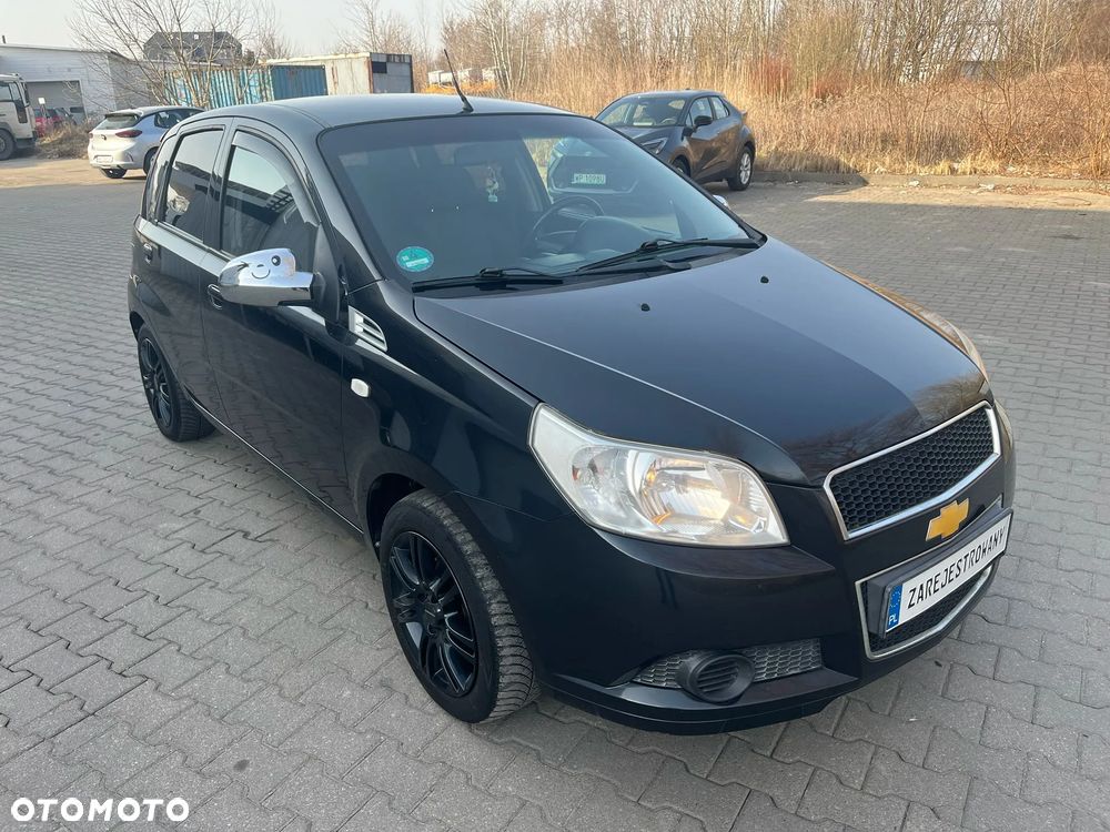 Chevrolet Aveo 1.2 - 8