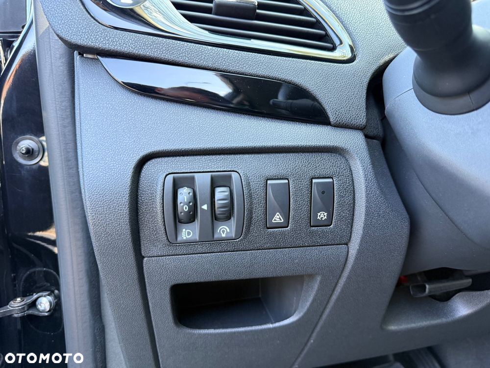 Renault Scenic Energy dCi 130 S&S Xmod Bose Edition - 25