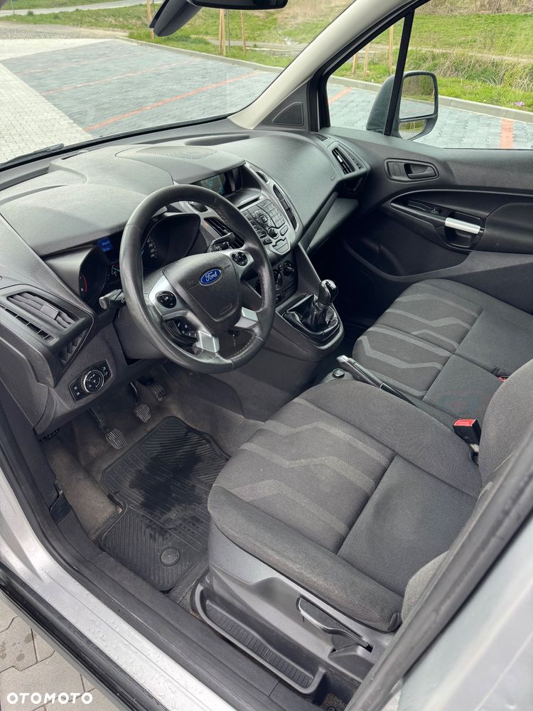 Ford Transit Connect - 9