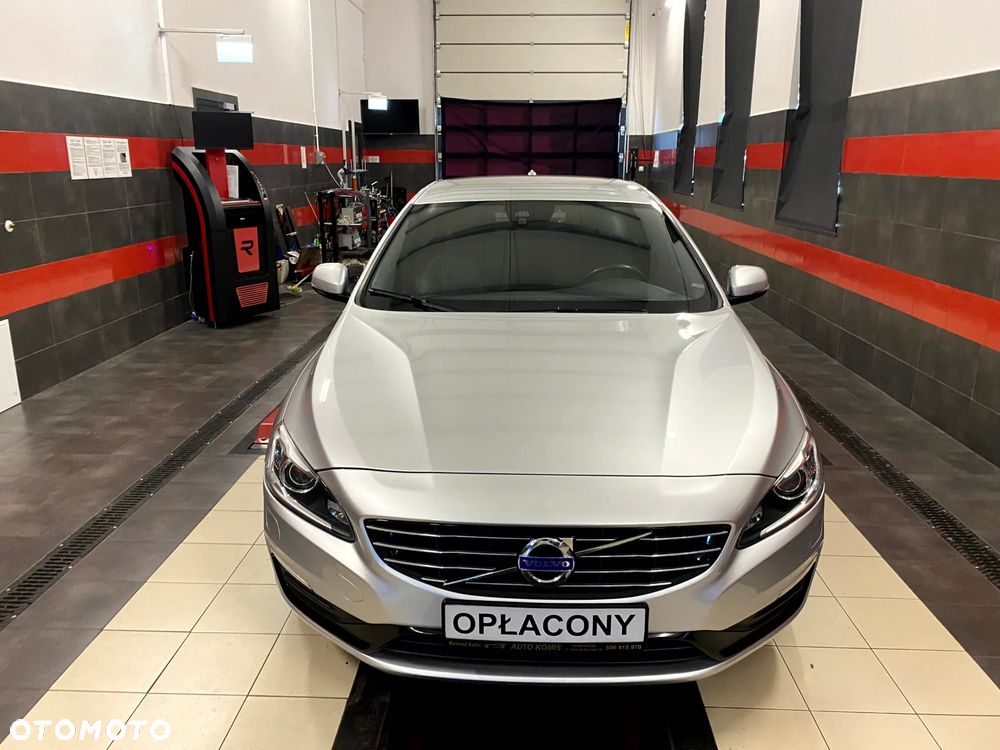 Volvo S60 D4 Geartronic RDesign - 4