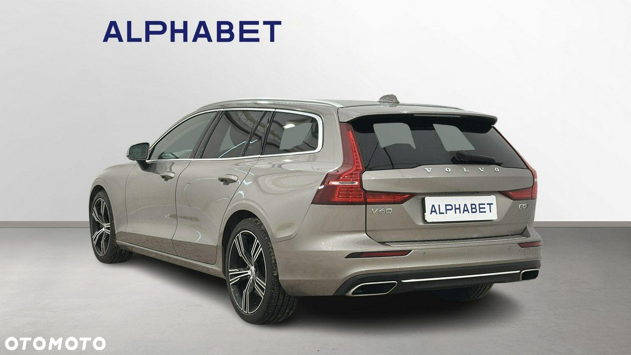 Volvo V60 B5 B AWD Inscription - 4