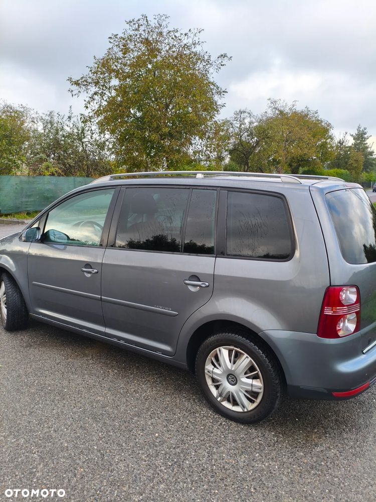 Volkswagen Touran 1.6 Trendline - 11