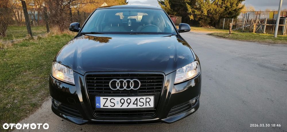 Audi A3 3-drzwiowe 1.4 TFSI S line Sportpaket - 2