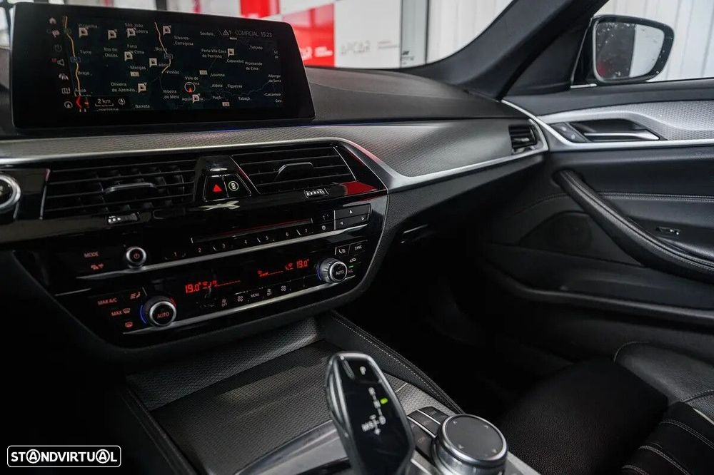 BMW 530 e iPerformance Pack M - 39