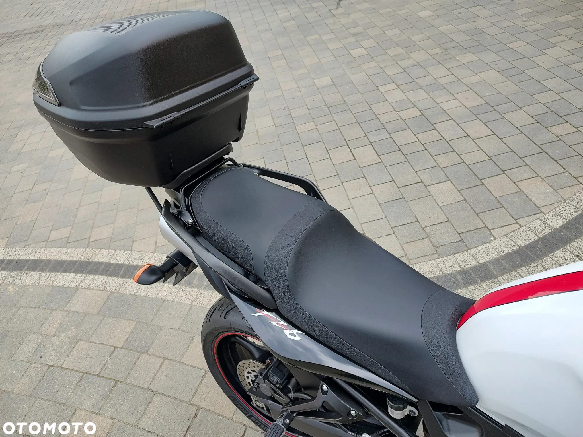 Yamaha FZ6 - 10