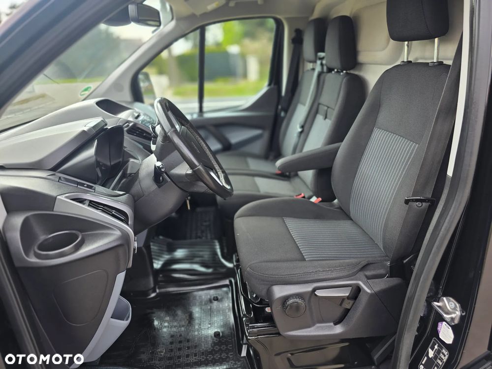 Ford Transit  Custom - 24