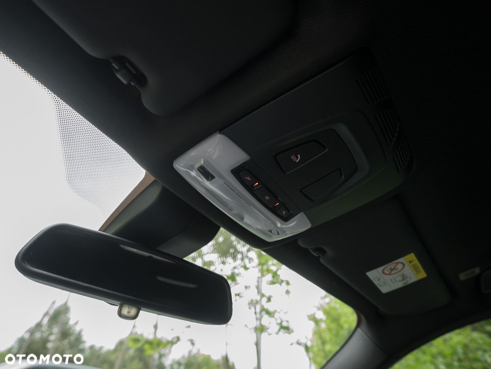 BMW Seria 3 320d M Sport Shadow - 35