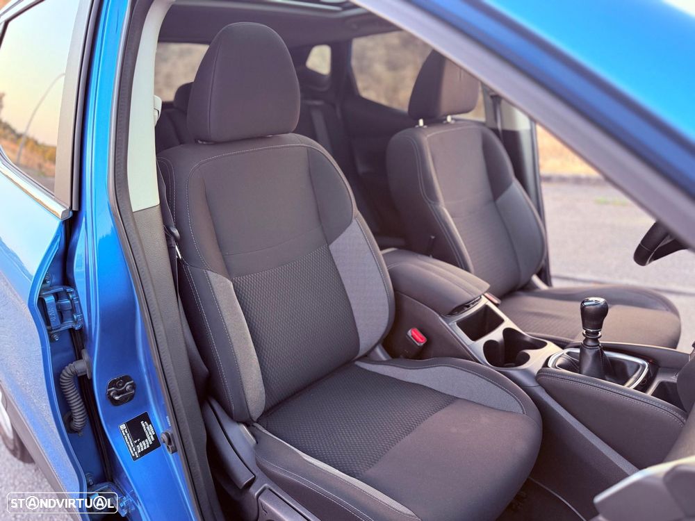 Nissan Qashqai 1.5 dCi N-Connecta - 13