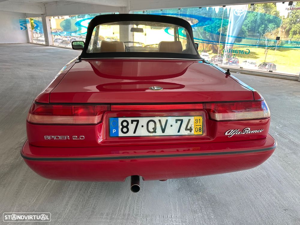 Alfa Romeo Spider 2.0 - 6