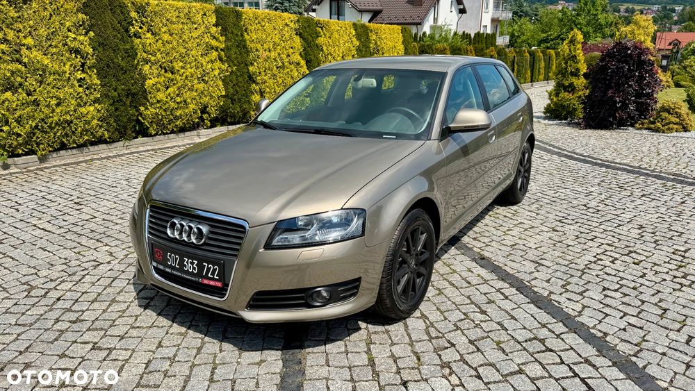 Audi A3 Sportback - 8