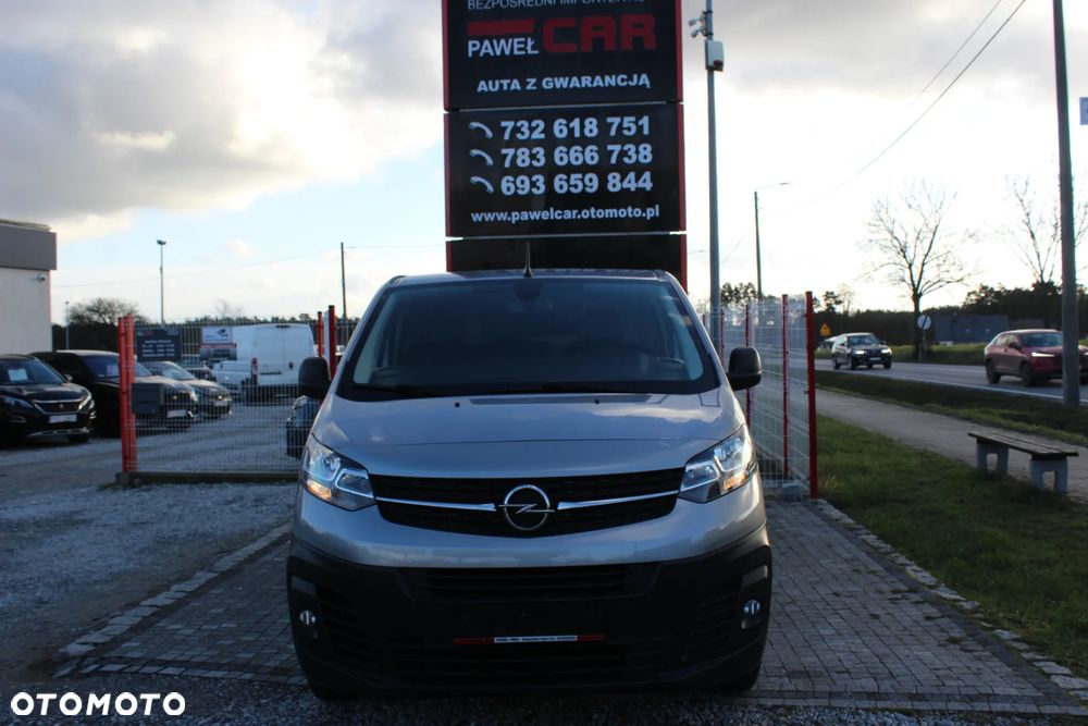 Opel Vivaro - 11
