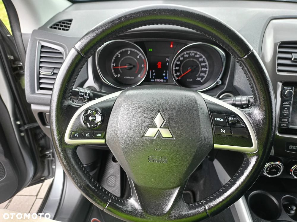 Mitsubishi ASX 1.8 DID Instyle NAVI AS&G - 22