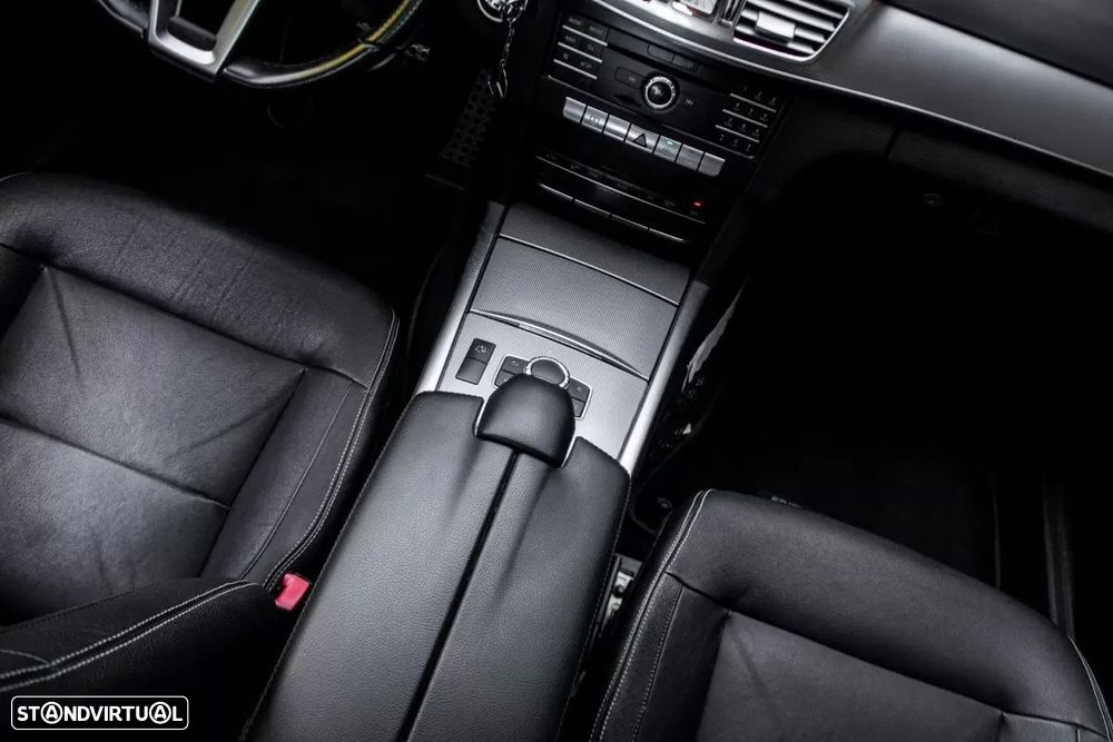 Mercedes-Benz E 250 BlueTEC Avantgarde Auto - 32