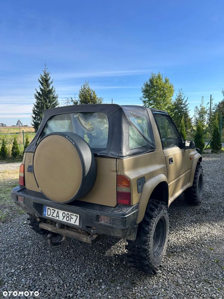 Suzuki Vitara - 18