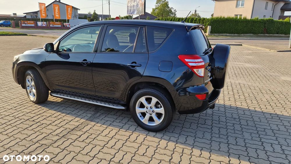Toyota RAV4 2.2 D-4D Premium - 3