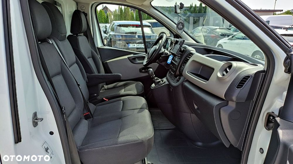 Renault Trafic - 6