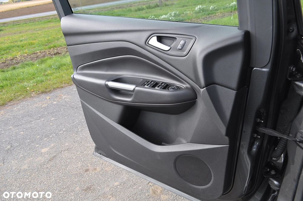 Ford Kuga 2.0 TDCi AWD Edition - 25