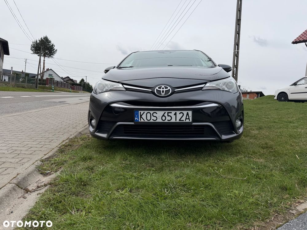 Toyota Avensis 2.0 D-4D Prestige - 20