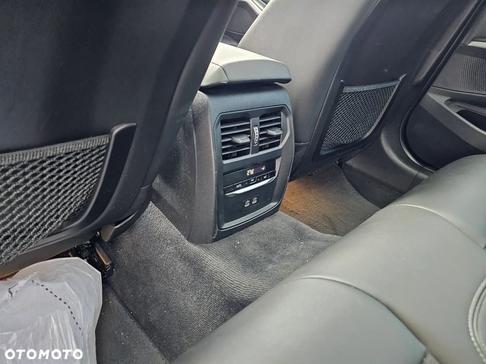 BMW Seria 3 320d Advantage - 34