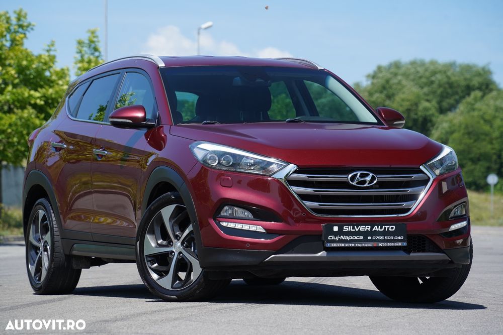 Hyundai Tucson 2.0 CRDI 4WD Automatik Premium - 25